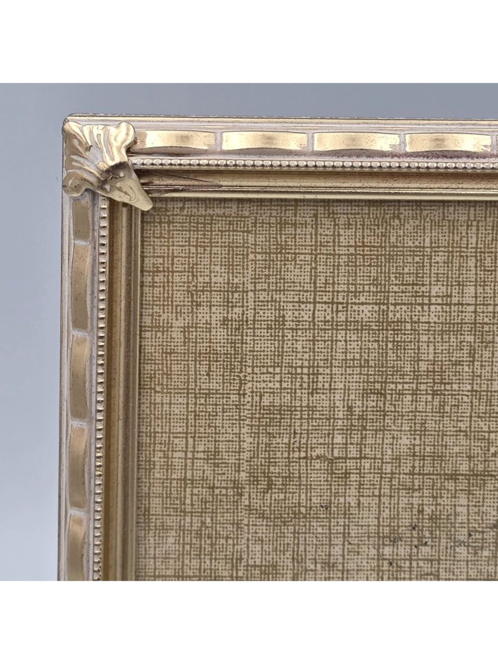 Gold Ornate Vintage Picture Frame Embossed Detailing White Wash 4x6 PF88